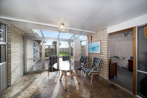 Photo of property in 12 Green Lane, Hawera, 4610