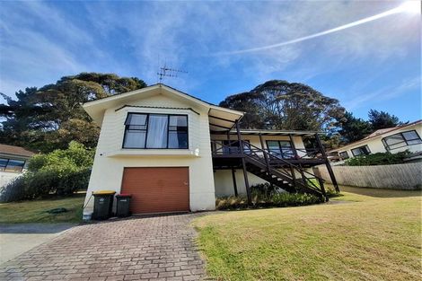 Photo of property in 50 Glennandrew Drive, Half Moon Bay, Auckland, 2012