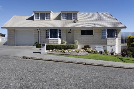 Photo of property in 150 Perth Street, Holmes Hill, Oamaru, 9401