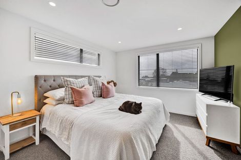 Photo of property in 12a Kauri Street, Merrilands, New Plymouth, 4312