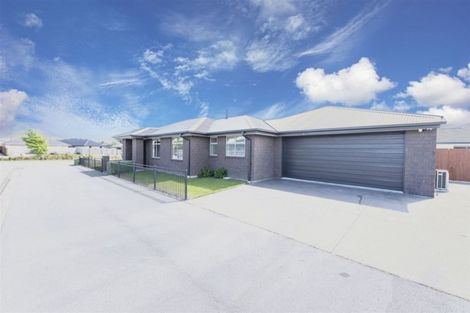 Photo of property in 7 Carradale Avenue, Broomfield, Christchurch, 8042