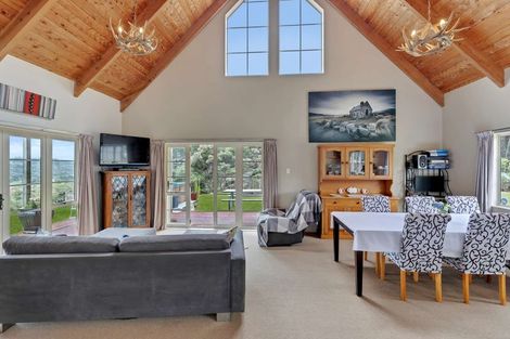 Photo of property in 708 Wilson Road, South Head, Helensville, 0874