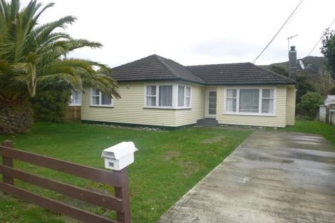 Photo of property in 76 Wood Street, Wainuiomata, Lower Hutt, 5014