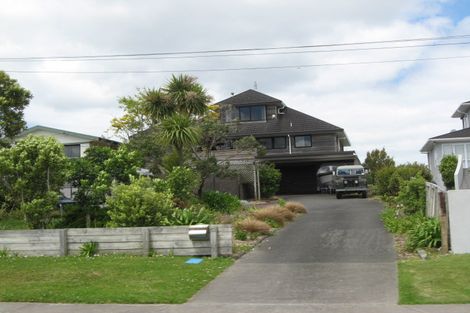 Photo of property in 53 Tiri Road, Manly, Whangaparaoa, 0930