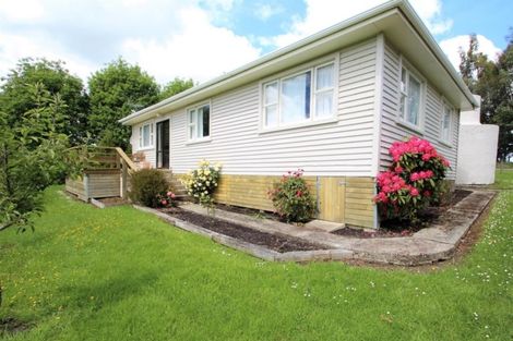 Photo of property in 24 Malvern Street, Waipahi, Gore, 9771