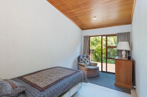 Photo of property in 21 Raroa Place, Pukerua Bay, 5026