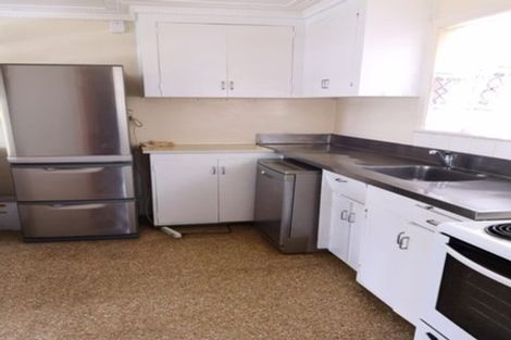 Photo of property in 5 Lloyd Avenue, Mount Albert, Auckland, 1025