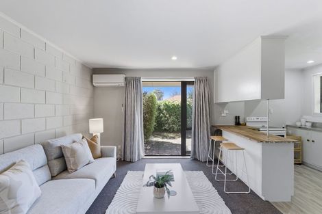 Photo of property in 2/100 Southampton Street, Sydenham, Christchurch, 8023