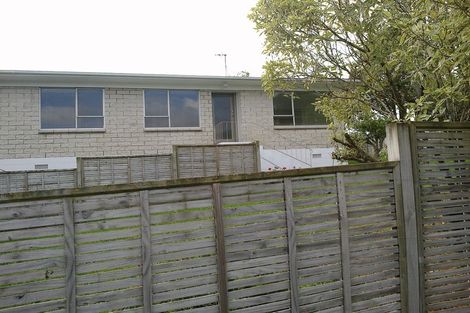 Photo of property in 1/79 Prince Regent Drive, Half Moon Bay, Auckland, 2012