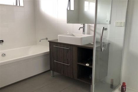 Photo of property in 109 Tihi Street, Stonefields, Auckland, 1072