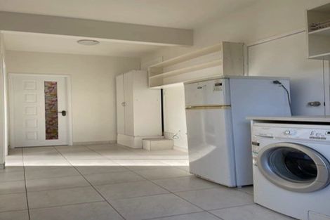 Photo of property in 31 Sequoia Place, Sunnynook, Auckland, 0620