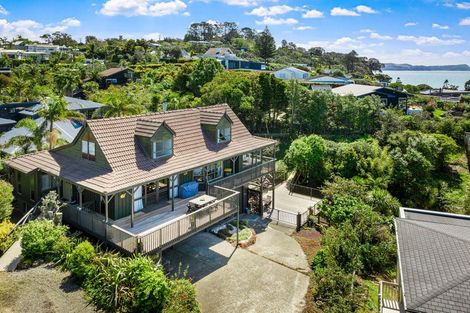 Photo of property in 12 Cooper Road, Stanmore Bay, Whangaparaoa, 0932