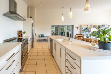 Photo of property in 39b Miro Road, Palm Beach, Waiheke Island, 1081