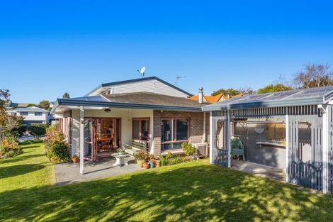 Photo of property in 14 Appleby Rise, Whakatane, 3120