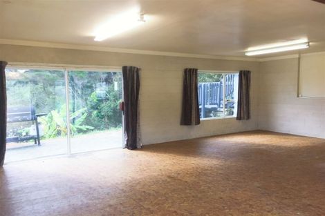 Photo of property in 3 Bush Point Road, Cable Bay, 0420