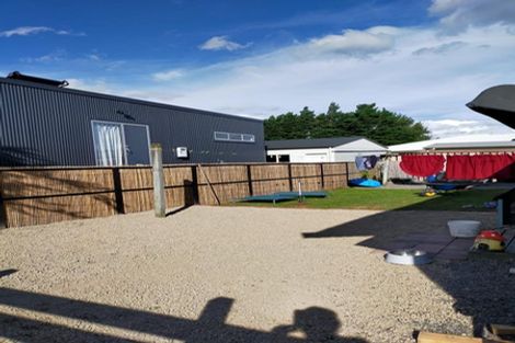 Photo of property in 1 Colonel Place, Featherston, 5710