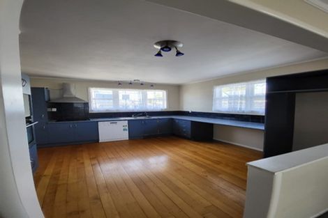 Photo of property in 27 Fairview Road, Papatoetoe, Auckland, 2025