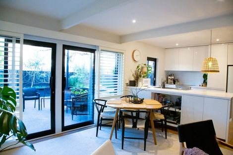 Photo of property in 2/246 Lake Road, Hauraki, Auckland, 0622