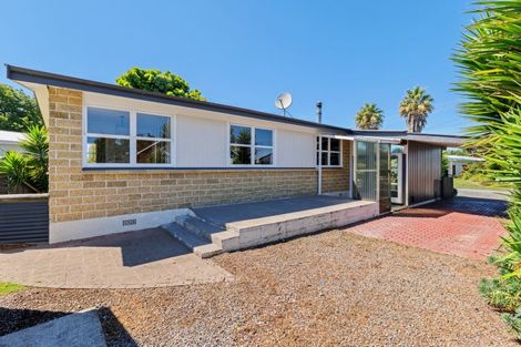 Photo of property in 2 Collett Place, Riversdale, Blenheim, 7201