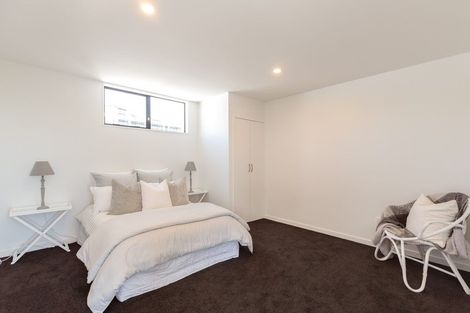 Photo of property in 280 Major Hornbrook Road, Mount Pleasant, Christchurch, 8081