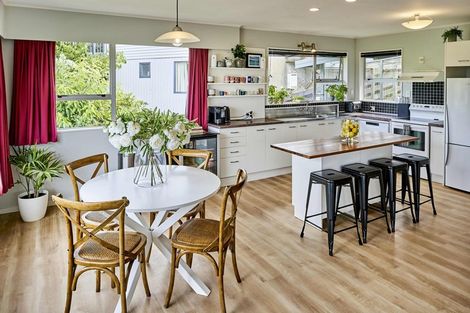 Photo of property in 17 Truro Road, Camborne, Porirua, 5026