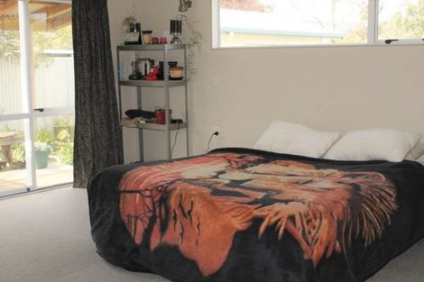 Photo of property in 18 Forbes Street, Westport, 7825