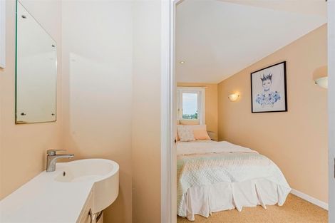 Photo of property in 491b Mount Albert Road, Mount Roskill, Auckland, 1042