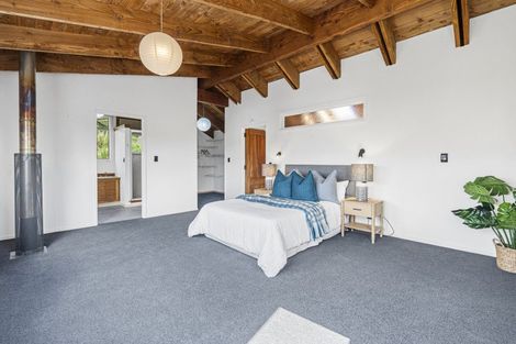 Photo of property in 12 Kaitake Place, Oakura, 4314