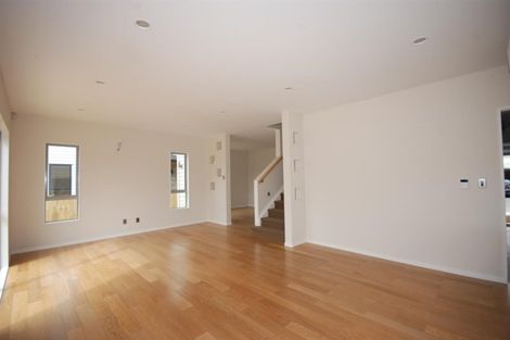 Photo of property in 120a Wellington Street, Howick, Auckland, 2014