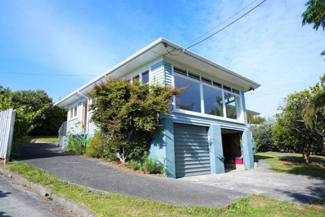 Photo of property in 21 Hilltop Avenue, Morningside, Whangarei, 0110