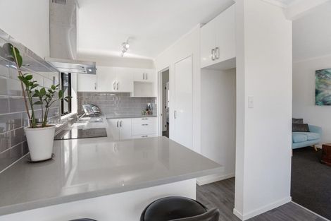 Photo of property in 2/160 Shirley Road, Papatoetoe, Auckland, 2025