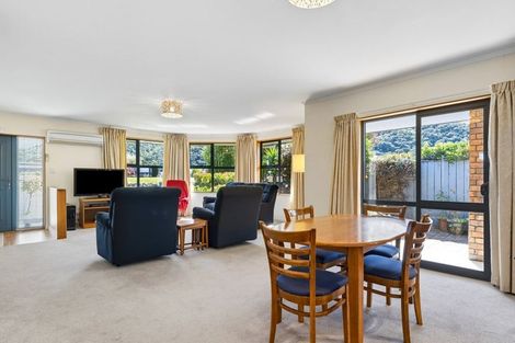 Photo of property in 19 Captains Close, Waikawa, Picton, 7220