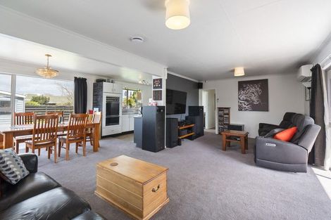 Photo of property in 7 Chadwick Place, Highbury, Palmerston North, 4412