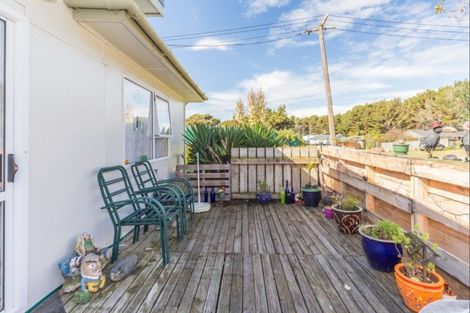 Photo of property in 36 Muapoko Street, Himatangi Beach, Foxton, 4891