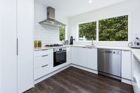 Photo of property in 10 Fire Station Lane, Trentham, Upper Hutt, 5018