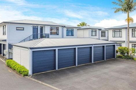 Photo of property in 125/2 Armoy Drive, East Tamaki, Auckland, 2016