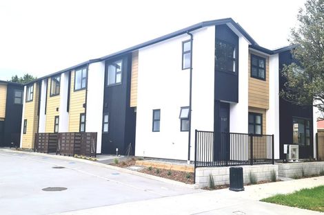 Photo of property in 2/37 Sladden Street, Naenae, Lower Hutt, 5011