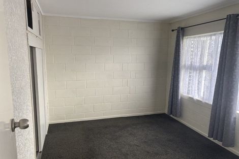 Photo of property in 2 Tennessee Avenue, Mangere East, Auckland, 2024