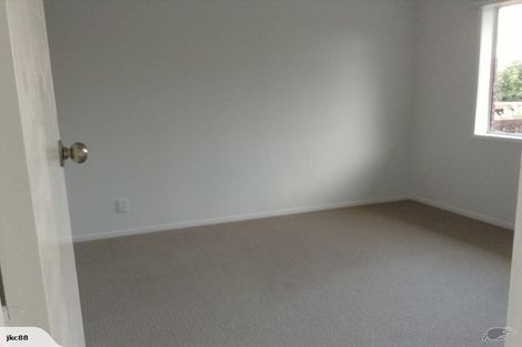 Photo of property in 2/36 Merton Road, Saint Johns, Auckland, 1072