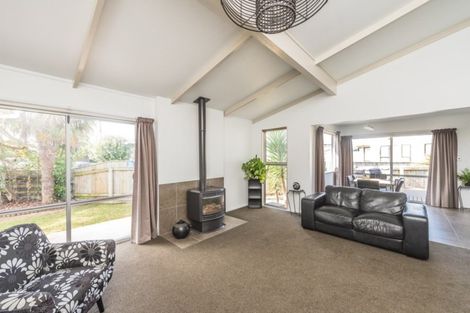 Photo of property in 27 Sussex Road, Springvale, Whanganui, 4501