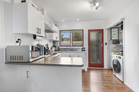 Photo of property in 7 Lorna Place, Brookfield, Tauranga, 3110