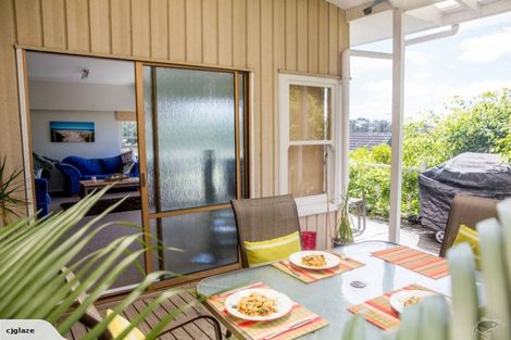 Photo of property in 33 Scott Road, Stanmore Bay, Whangaparaoa, 0932