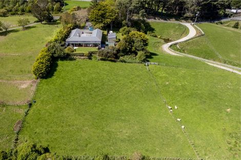 Photo of property in 30 Takarau Gorge Road, Ohariu, Wellington, 6037