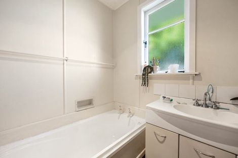 Photo of property in 14 Greta Street, Glenview, Hamilton, 3206