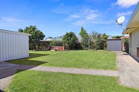 Photo of property in 15 Alexander Street, Katikati, 3129