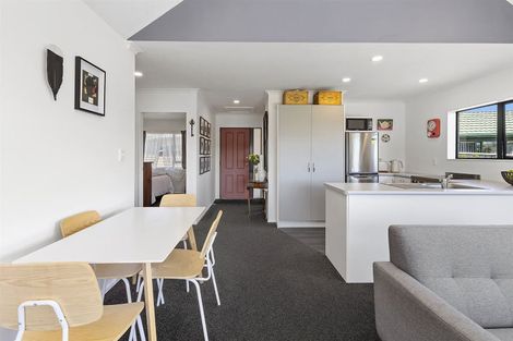 Photo of property in 43a Apple Terrace, Ranui, Porirua, 5024