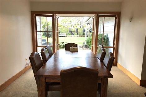 Photo of property in 5 Cameron Street, Takapuna, Auckland, 0622