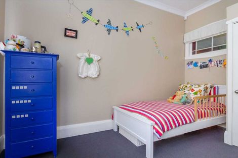 Photo of property in 10 Arawa Street, New Lynn, Auckland, 0600