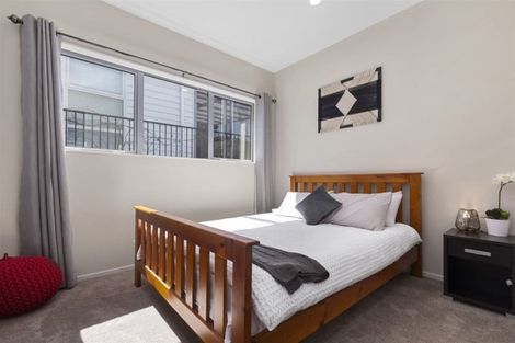 Photo of property in 8 Kaipuke Crescent, Gulf Harbour, Whangaparaoa, 0930