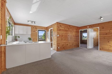 Photo of property in 2/33 Woodstock Road, Forrest Hill, Auckland, 0620